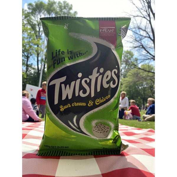 LIMITED EDITION: Twisties Sour Cream & Chives 100g
